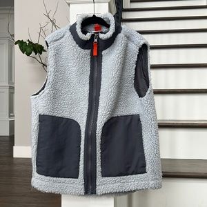 Boys cozy vest